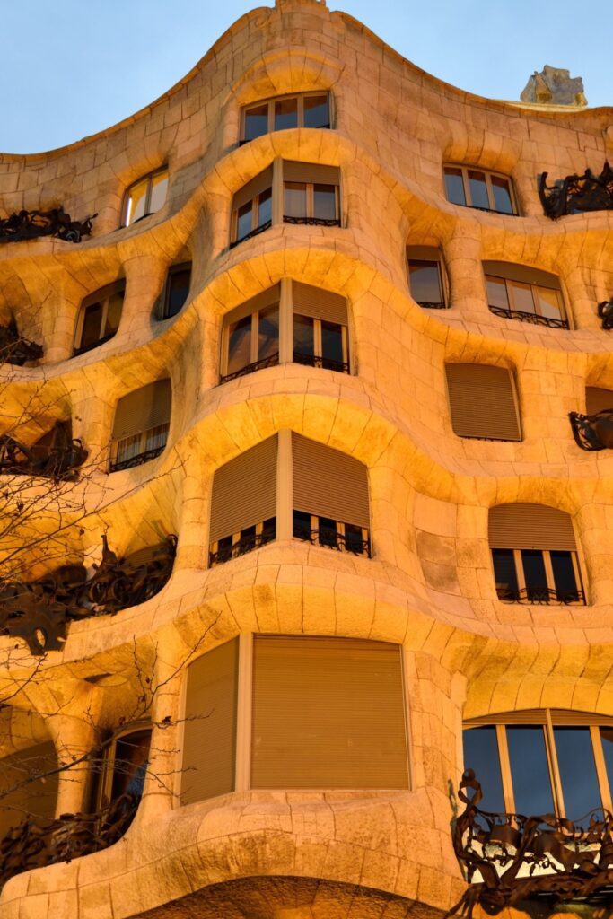 Casa Milà