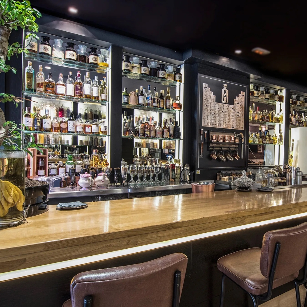 Eixample Nightlife - The Alchemix Cocktail Bar