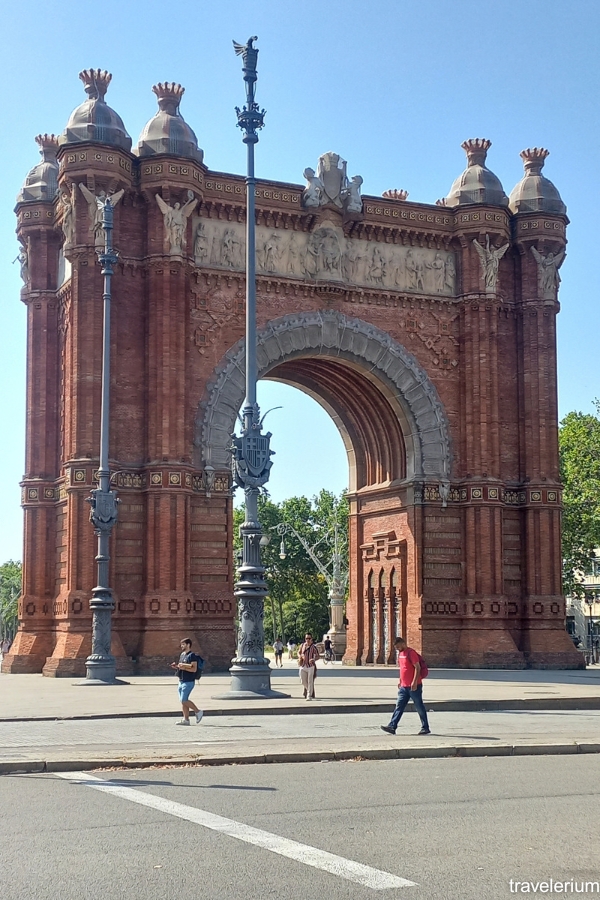 Another view of the Arc de Triomf - Entrance to Parc de la Ciutadella
