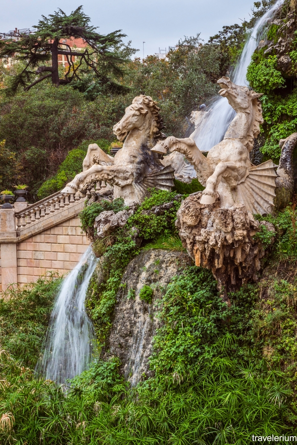 Cascada Monumental closeup